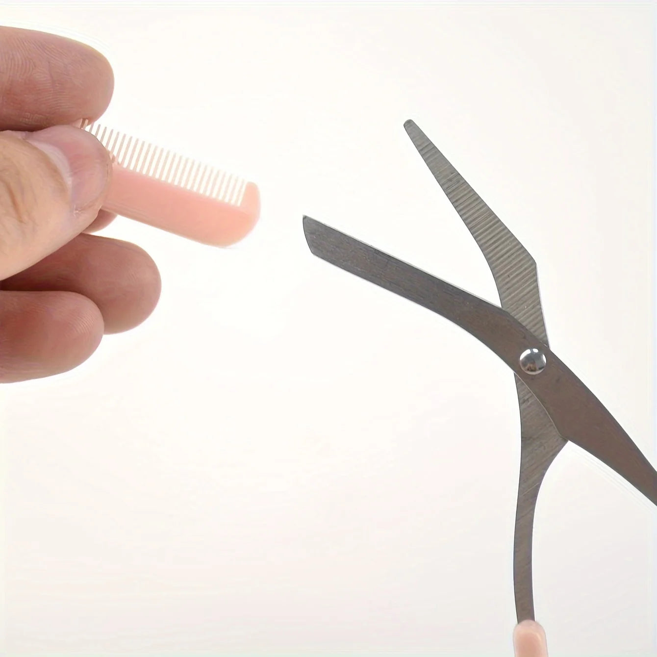 PINK EYEBROW TRIMMING SCISSORS